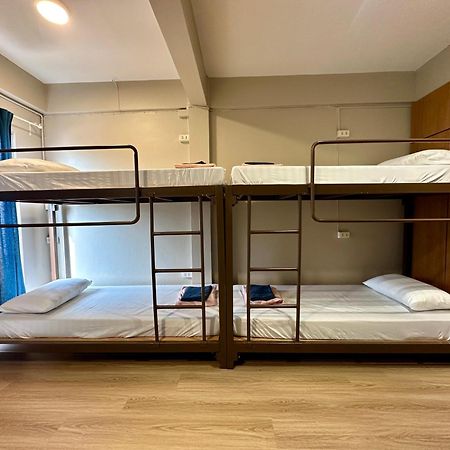 Films House Hostel Bangsaen Εξωτερικό φωτογραφία