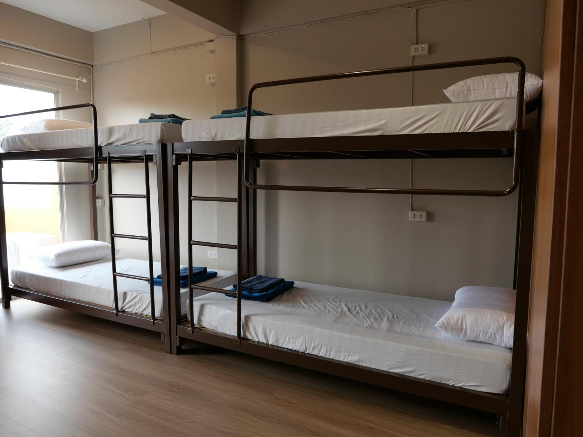 Films House Hostel Bangsaen Εξωτερικό φωτογραφία