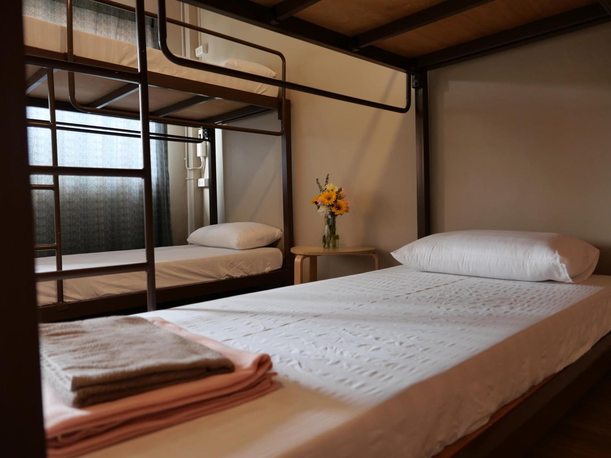 Films House Hostel Bangsaen Εξωτερικό φωτογραφία
