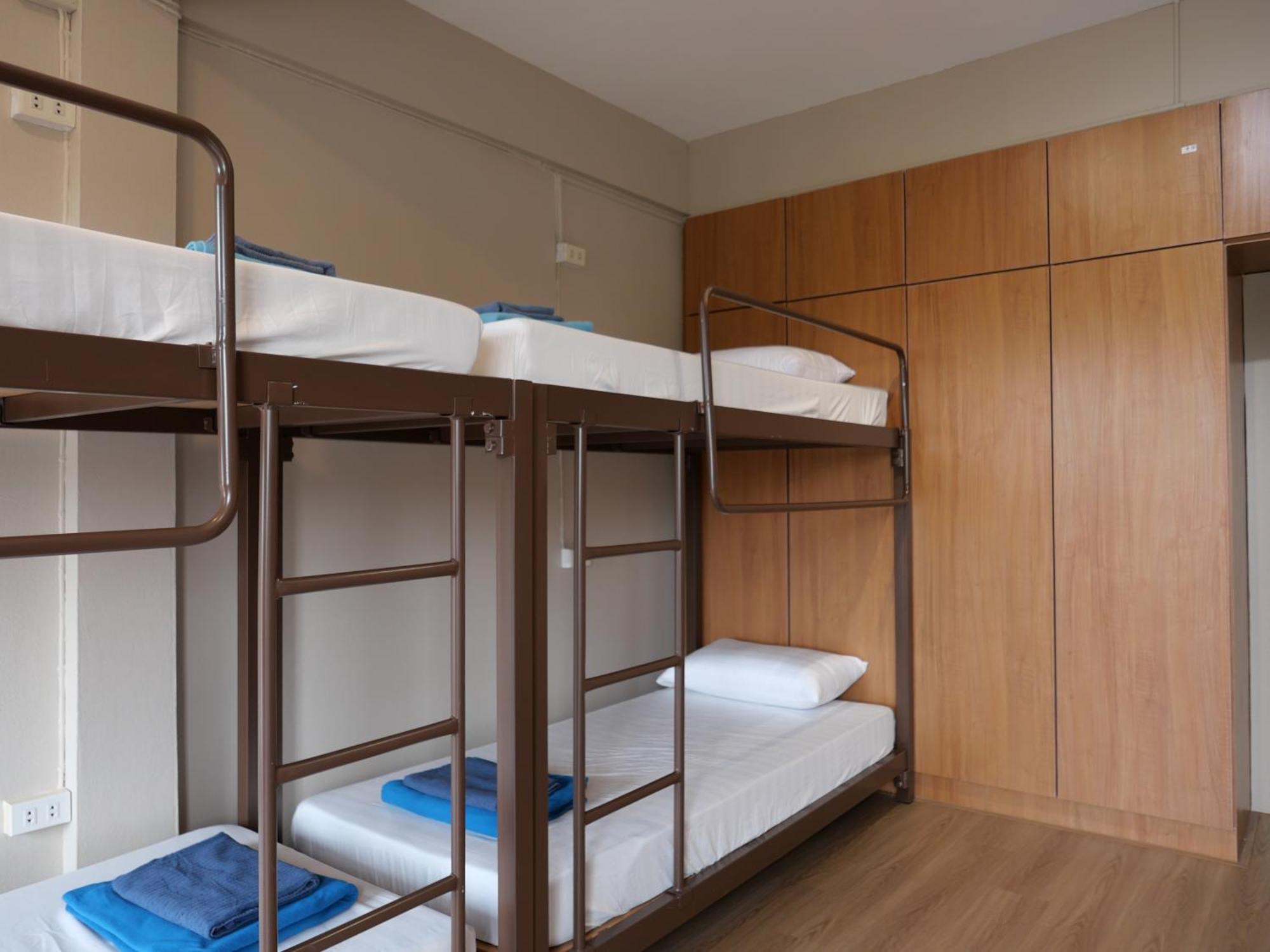 Films House Hostel Bangsaen Εξωτερικό φωτογραφία