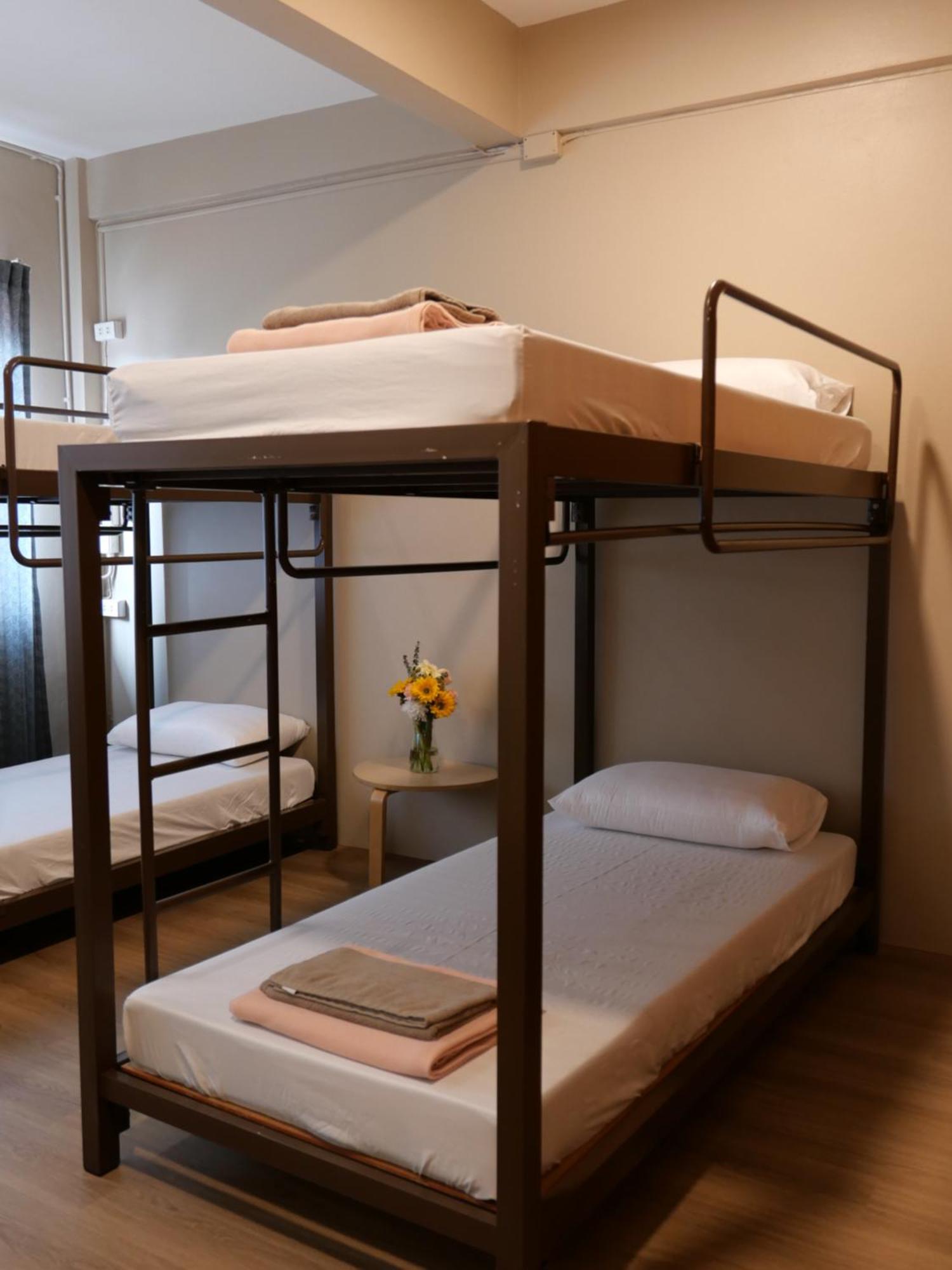 Films House Hostel Bangsaen Εξωτερικό φωτογραφία